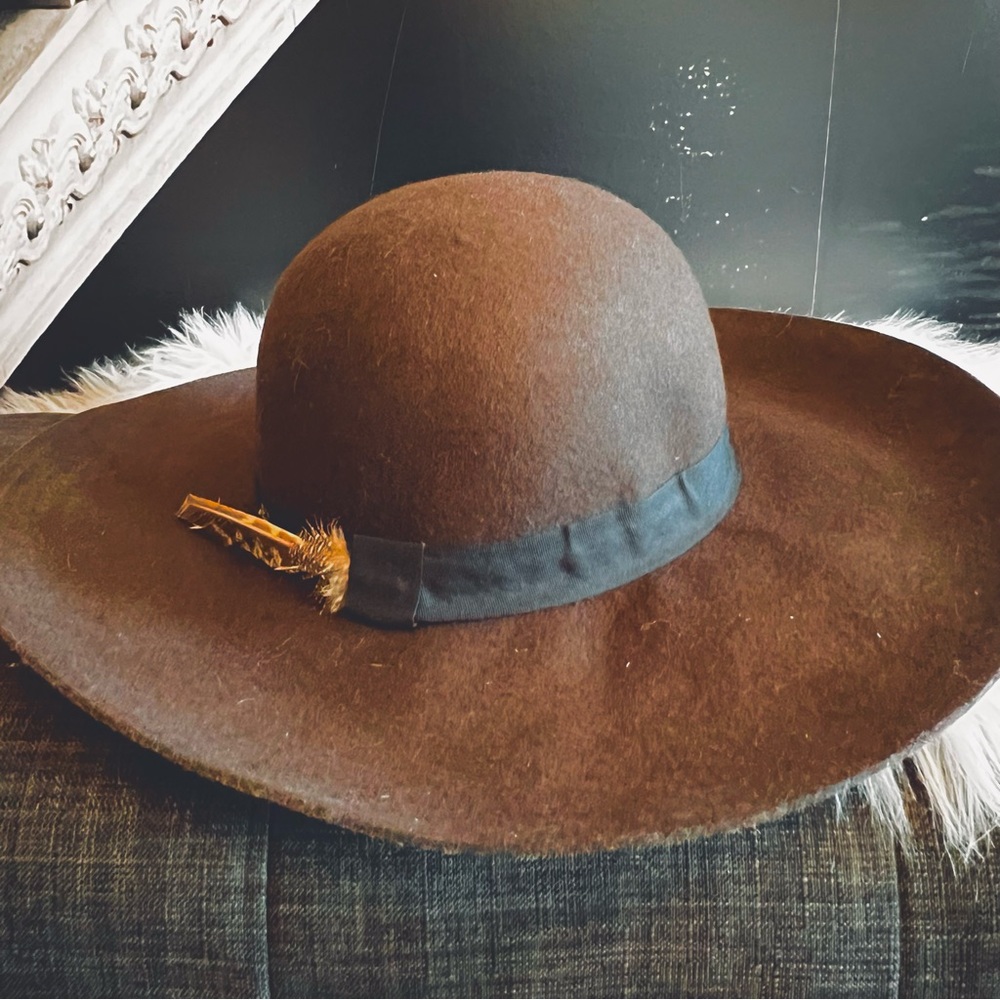 CHARLOTTE RUSSE Boho Retro Brown 100% Wool Wide Brimmed Floppy Hat